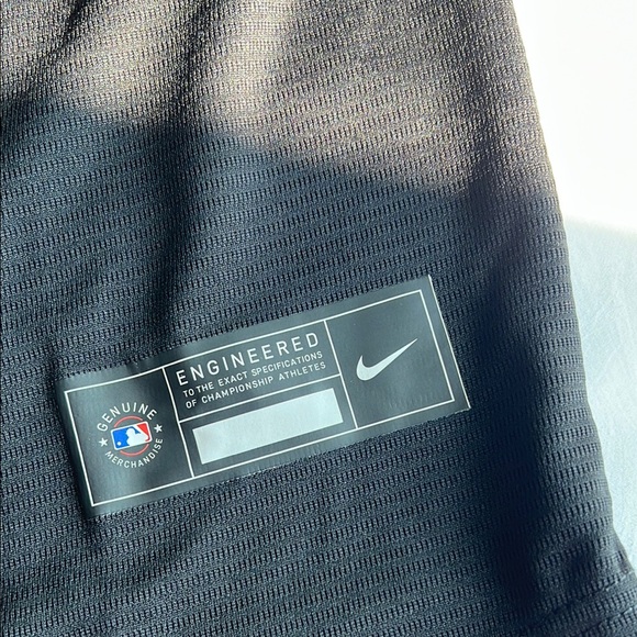 SOLD- Nike Black Button-Up Jersey - Picture 4 of 6